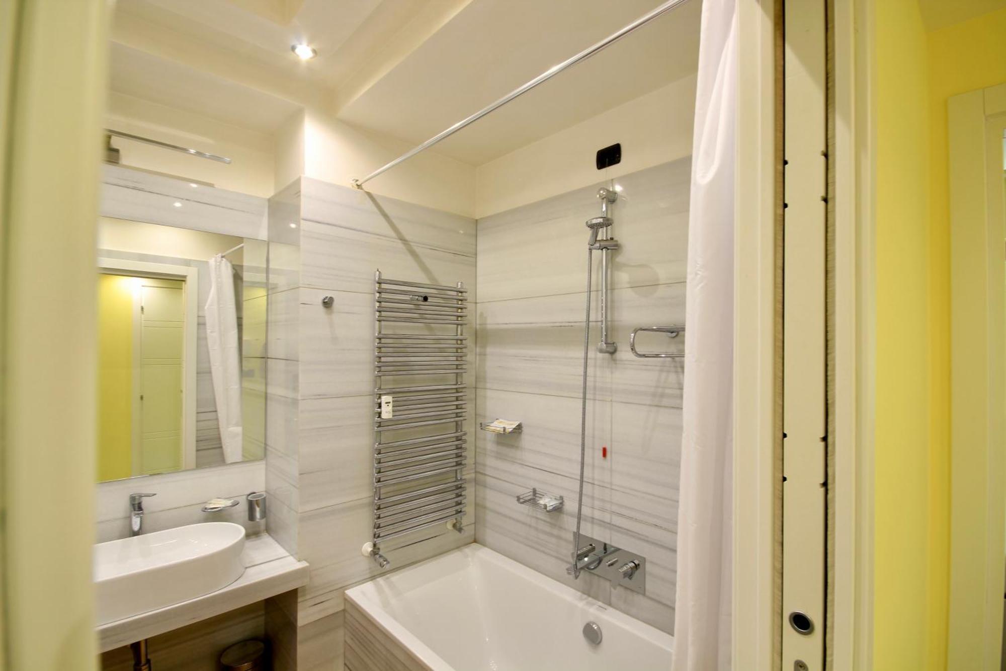 Hc - Clohouse Spacious Flat Lejlighed *