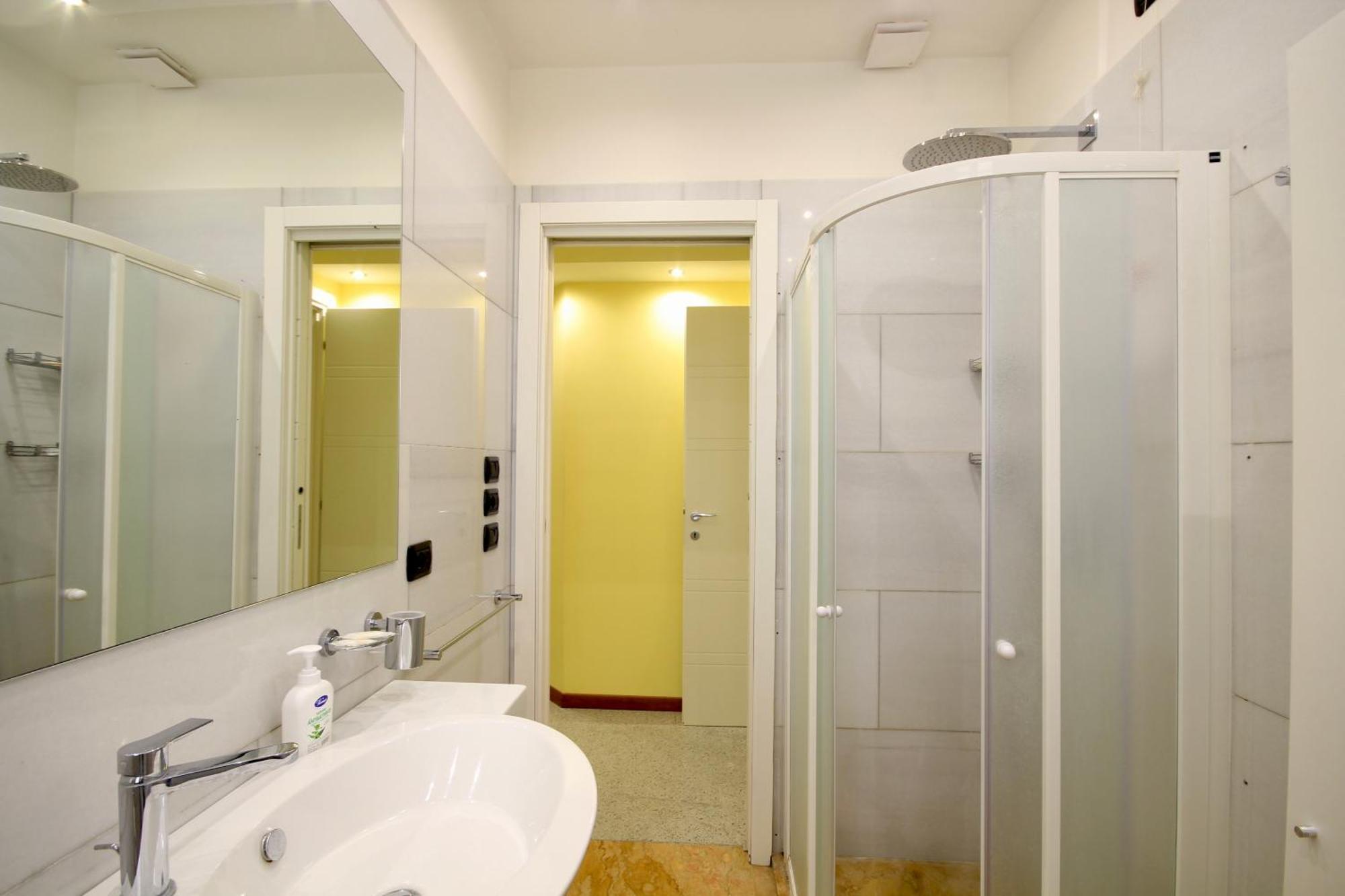 Hc - Clohouse Spacious Flat Lejlighed